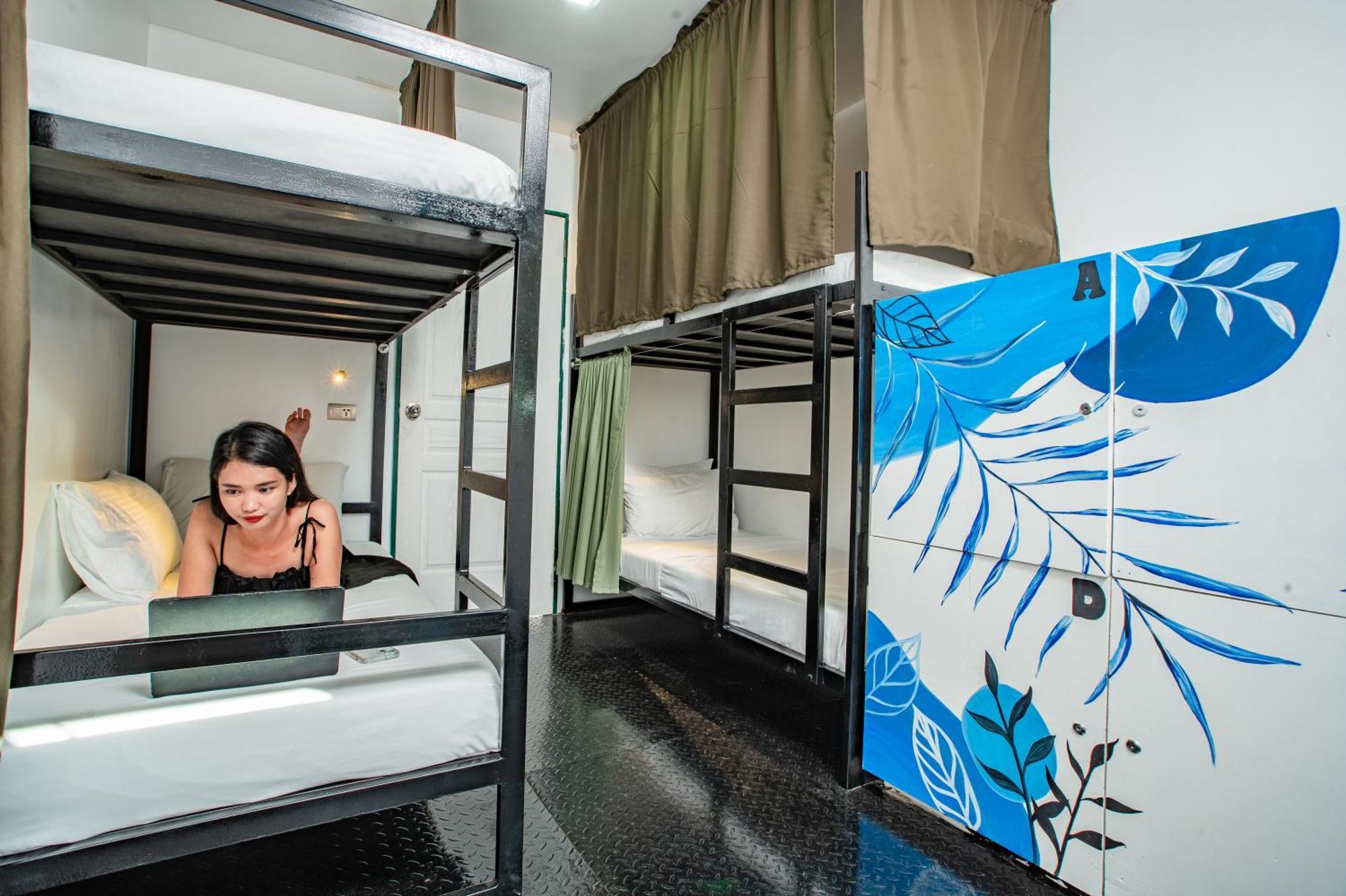 Lartista Hostel Puerto Princesa Екстериор снимка